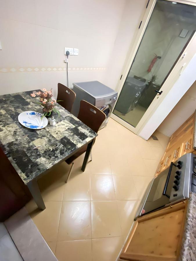 Mbz - Cosy Separate In Unique Flat * Abu Dhabi