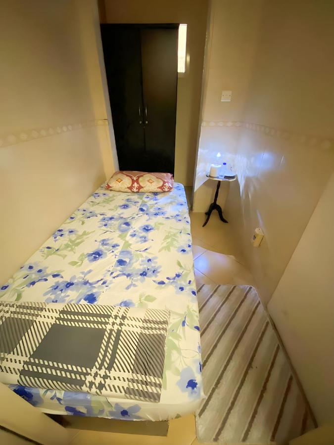 Mbz - Cosy Separate In Unique Flat