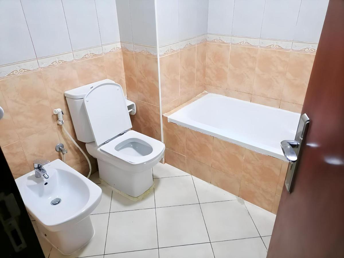 Mbz - Cosy Separate In Unique Flat * Abu Dhabi